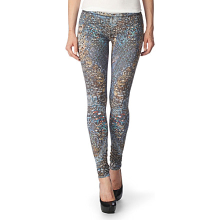 236-2000084-299327RX233_FEATHERPRINT_M