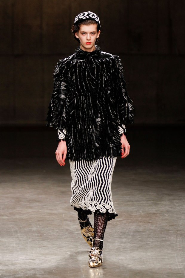 meadham-kirchhoff-autumn-winter-13-002_CA